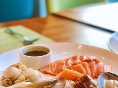 三文鱼刺身-济南香格里拉·咖啡泉自助餐厅