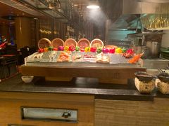 自助取餐区-OPEN開全日自助餐厅·牛肉火锅·海鲜(佛山希尔顿酒店)