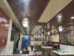 -粤潮牛肉火锅店(江南大道店)