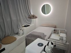 -丽锦汇LA LIZZ丽秩·科技美肤