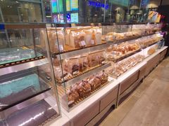 -巴黎贝甜(大宁国际商业广场店)