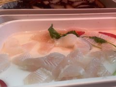 -尚品海鲜肥牛自助火锅(湖明店)