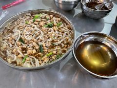 -正宗杨记普洱酸醋米线(总店)
