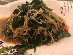 -迎宾楼(解放西街店)