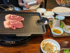 -Dombe豚(黑猪肉街店)