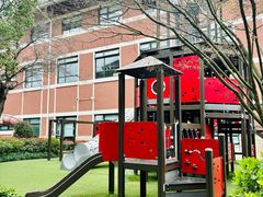 -上海德威外籍人员子女学校(浦东校区)