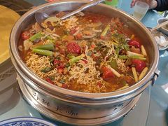 -牟记江湖重庆地标特色菜鱼蛋海鲜羊蝎子(巴南区黑金冠十多年好店)