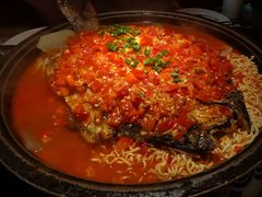 -吞鱼兽麻辣烤鱼(万达店)