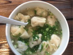 -手劲鱼丸馄饨铺(哈一百店)