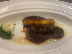 葱烧海参-闫府私房菜·老字号(恒隆店)