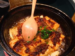 石锅海鲜酿豆腐-坛宗剁椒鱼头(河西王府井店)