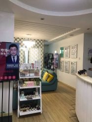 -YooMee优美智能科技美肤机构