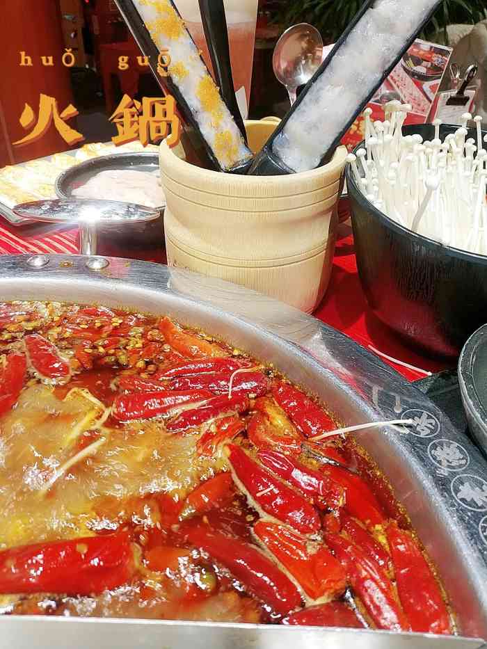 谭鸭血老火锅(天河城旗舰店)-"「谭公鸭血」每桌必点(锅底送了3片鸭血