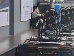 -e赛道卡丁车