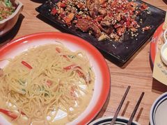 -泥糊破店小酒馆·团建聚餐(南京西路店)