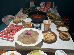 -贵府酸汤牛肉火锅·贵州老字号(飞山街店)
