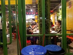 -钢管厂五区小郡肝串串香(奥克斯广场锦城万达店)