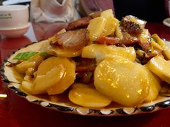 慈姑炒腊肉-生态苑农庄(十里画廊遇龙河店)