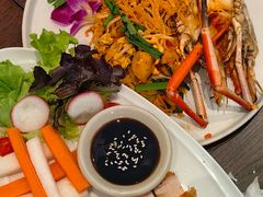 -Chom Cafe and Restaurant