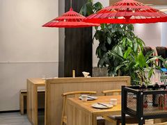 -柒月小火炉·新派川菜(金狮广场店)