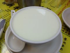 炖鲜奶-义顺牛奶公司(庇利金街店)