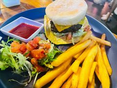 墨西哥香辣汉堡-Famous肥猫墨西哥音乐餐吧(五棵松华熙LIVE店)