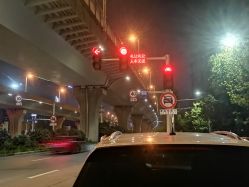-凡碧诗毛孔清洁收细