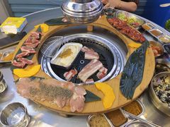 -玄希浪漫厨房·韩料烤肉(湖滨银泰in77店)