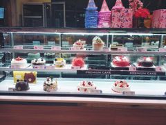 -巴黎贝甜(大宁国际商业广场店)