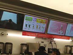 -沪上阿姨·臻选茶饮(上海环球港店)
