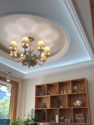 -依灵瑜伽普拉提连锁