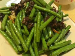 豆角炒鸽肾-华信美食