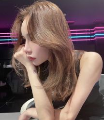 -苑苑发型设计