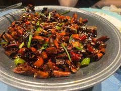 -乔家小院•非遗驴肉•本地小海鲜(滨河路店)