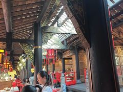 -小龙翻大江文化火锅(宽窄店)