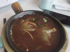 -皇冠明珠鱼翅楼(水上公园店)