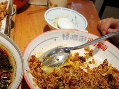 -怪噜范·老贵阳街头名小吃(鸿通城店)