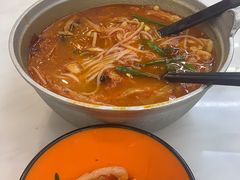 -汤小云火锅米线(钻汇广场店)