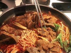 -运气牛自助酱大骨火锅(南京东路店)