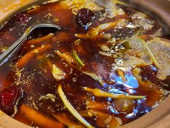 -李双猪·小龙虾·烧烤·羊肉煲(乐山店)
