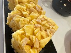 榄仁萨其马-白天鹅宾馆-宏图府餐厅