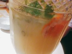 -鸣记脆皮烤鱼·海鲜烤鱼(三八广场店)