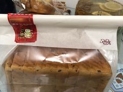 -红宝石·鲜奶小方·海派西点房(南丹店)