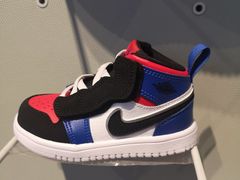 -Air Jordan(世贸天阶店)