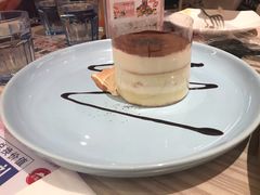 -必胜客(东大桥店)