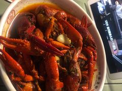 -叶派龙虾•招牌香辣蟹·海鲜(中海国际店)