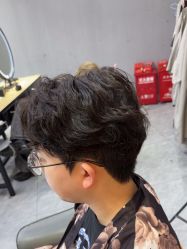 -藤野造型烫染接发