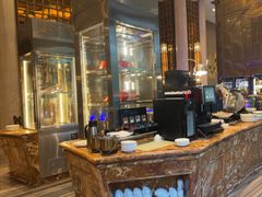 -万达瑞华酒店美食汇自助餐厅(楚河汉街店)