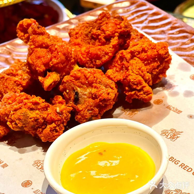 小扇一举｜今天是老门东最红的girl