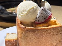 -铜锣湾·有麝自然香(重庆新天地店)